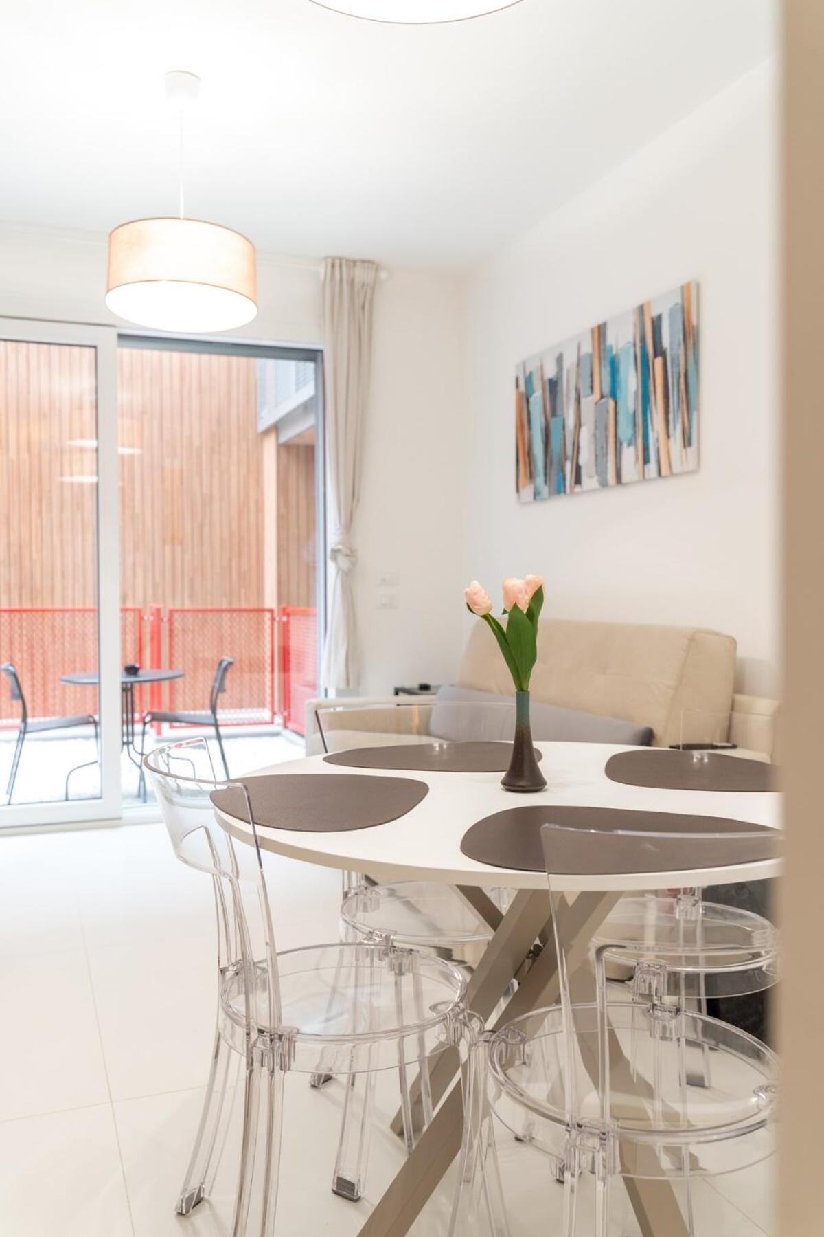 Homeby, Mascarella Patio Apartment โบโลญญา ภายนอก รูปภาพ